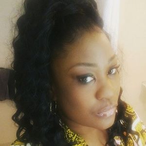 Meet your Posher, Tonya